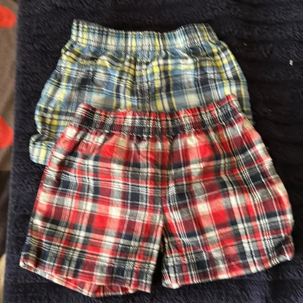Carter’s Plaid Elastic Waist Shorts Size 9 Months Baby Toddler Comfortable